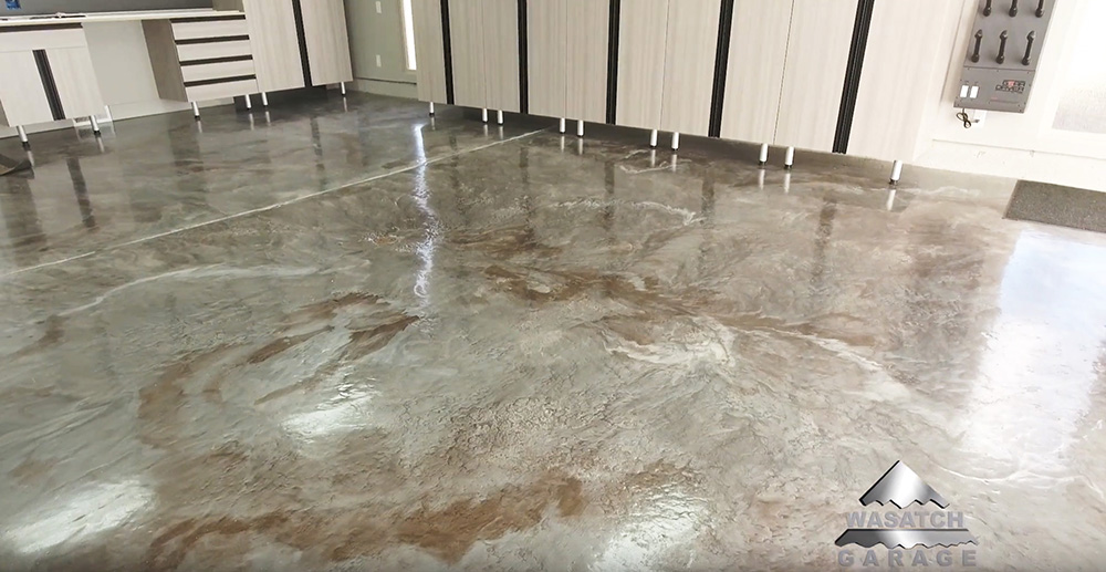 garage-metallic-floor