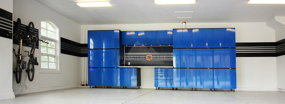 Utah-garage-Metal-blue-cabinet